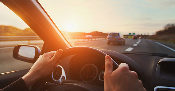 7 Driving Habits That You Should Avoid | Grayson Tire & Auto Center