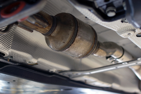 What Are The Symptoms of a Bad Catalytic Converter?